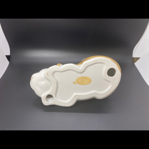 Vtg Porcelain Sleeping Cat w/ Hand Painted Butterflies - Made in Japan #268 - Picture 6 of 9